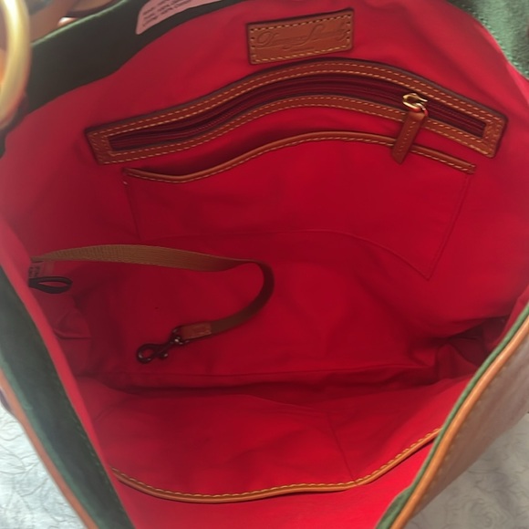 Authentic Dooney & Bourke Bag - Picture 4 of 6